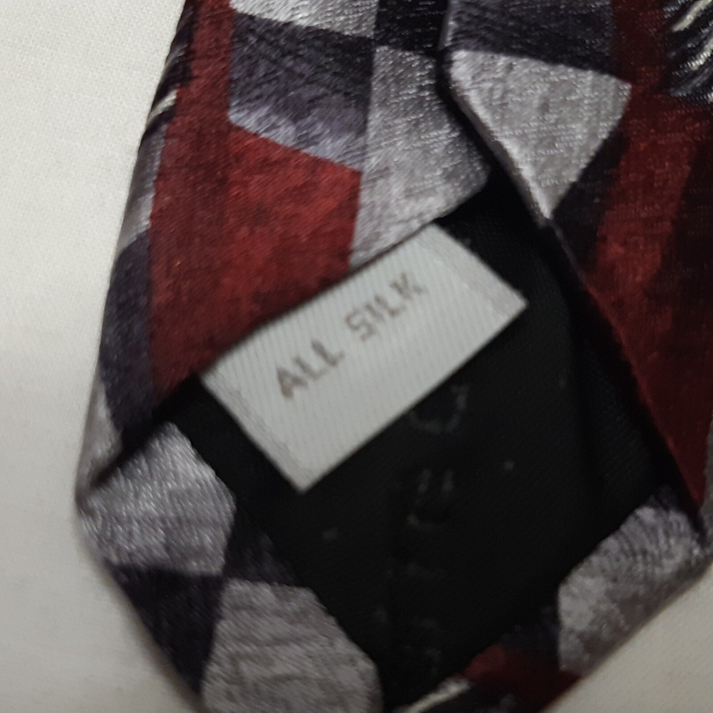 Pierre Cardin Necktie Mens OS Burgundy Grey Geometric Abstract Silk Vintage - Picture 12 of 13